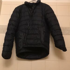 Navy champion puffer coat!